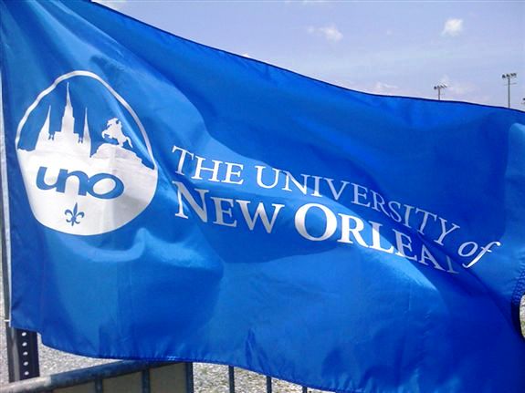 UNO Flag